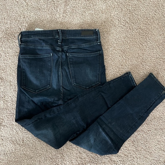 EUC Abercrombie & Fitch Skinny Jeans - Picture 2 of 4
